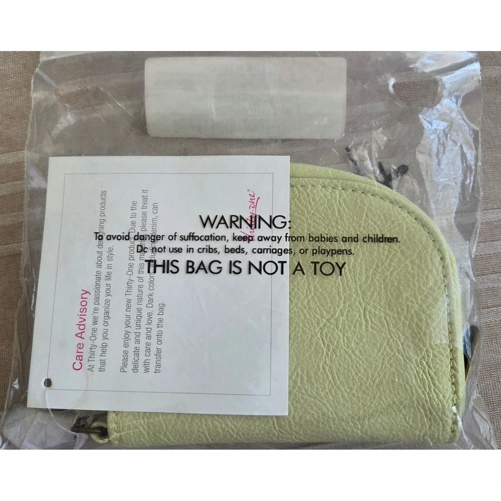 Thirty-One Retired Half-Moon Card Wallet Lemongrass Distressed‎ Pebble NEW